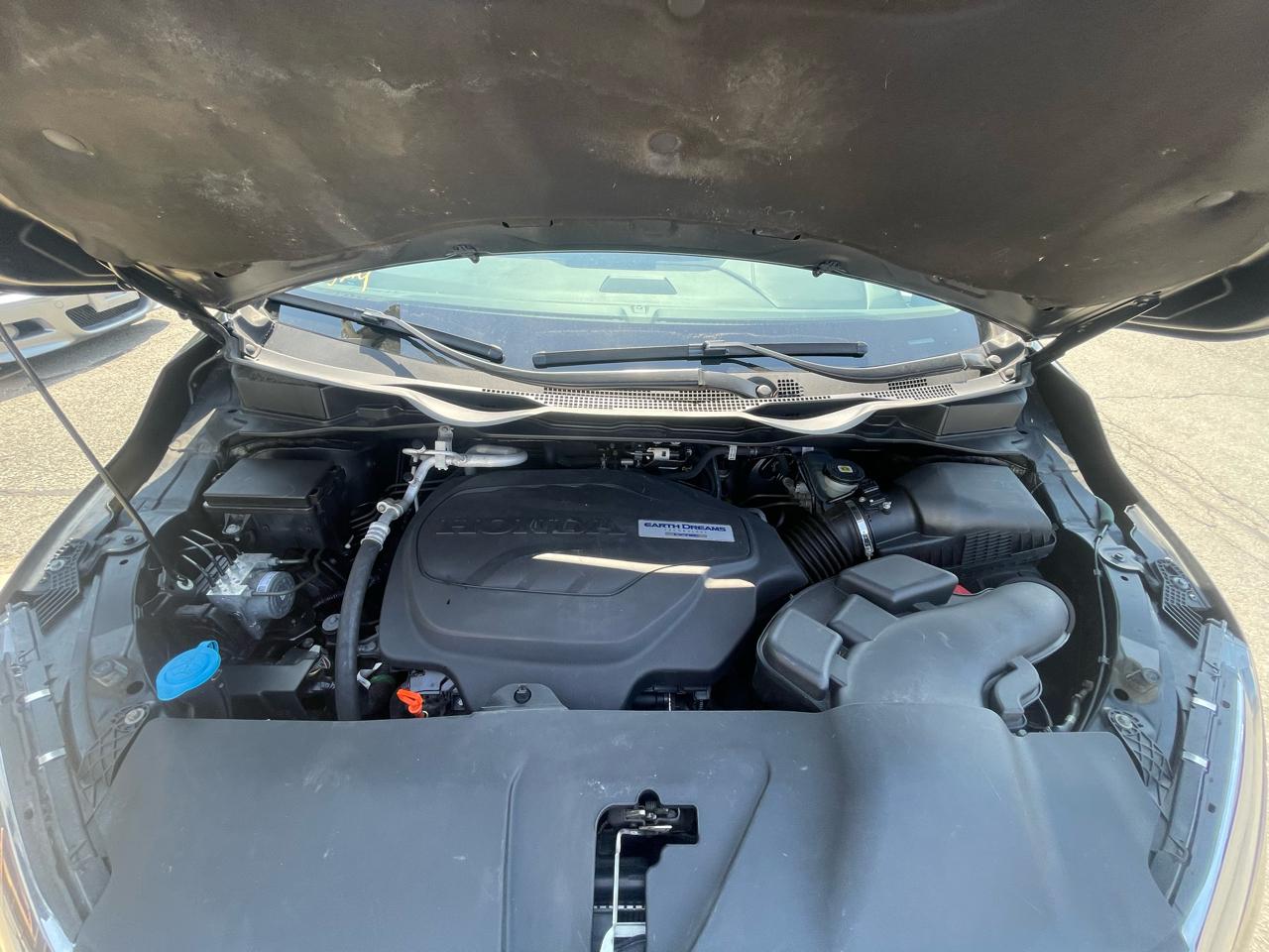 Honda Odyssey Touring  w/ DVD and Navigation 2018