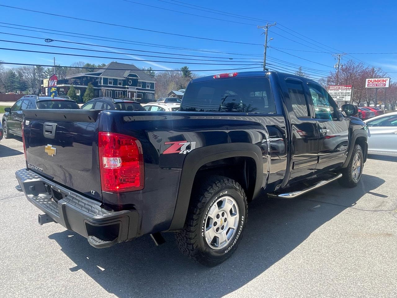 Chevrolet Silverado 1500 4WD Ext Cab 143.5" LT 2009