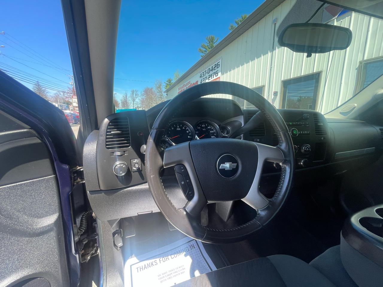 Chevrolet Silverado 1500 4WD Ext Cab 143.5" LT 2009