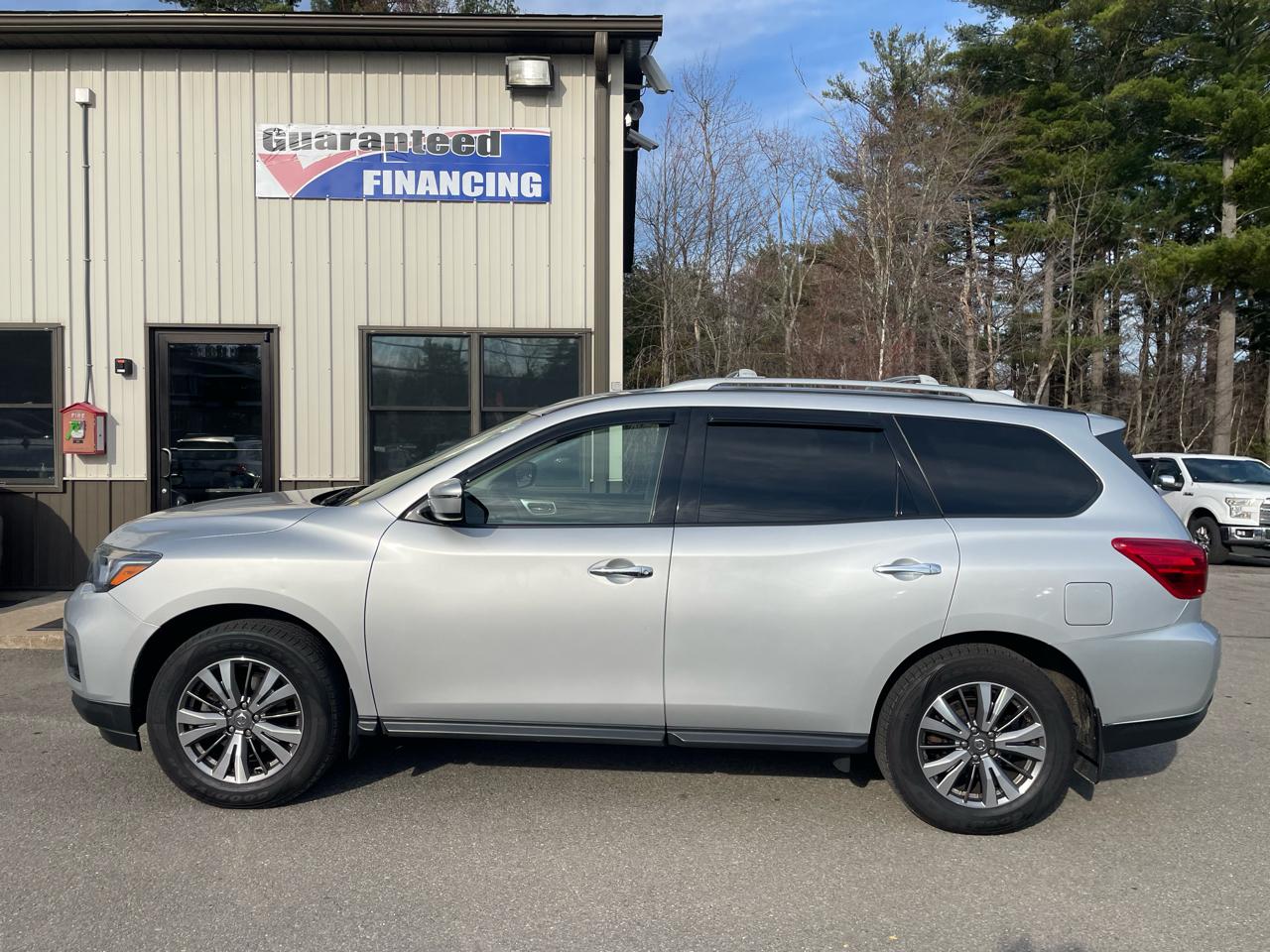 Nissan Pathfinder 4x4 S 2020