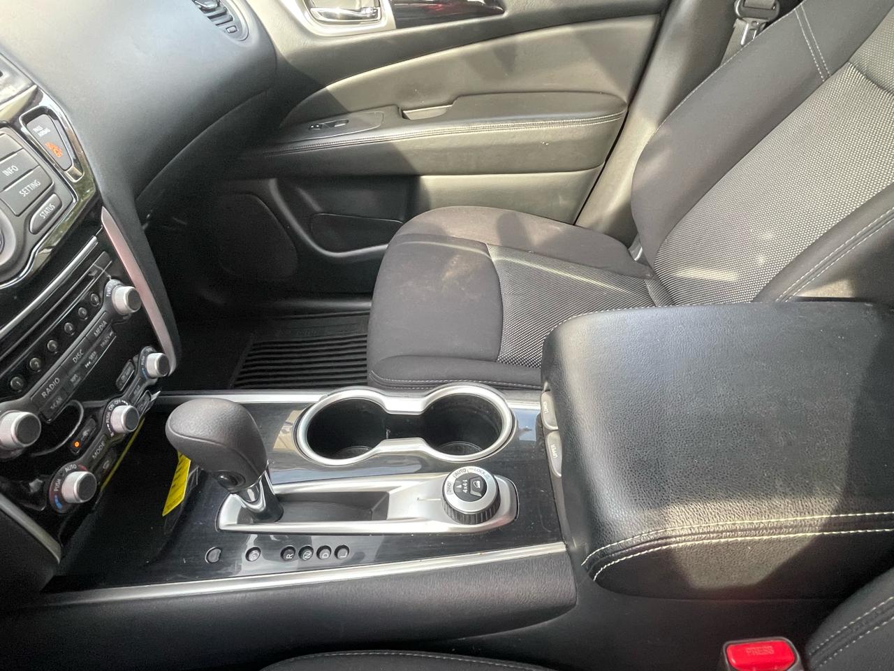 Nissan Pathfinder 4x4 S 2020