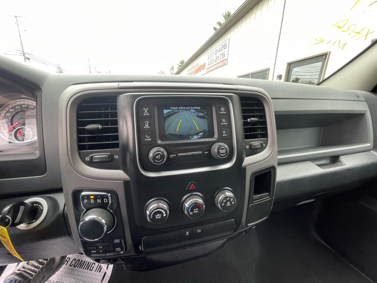 RAM 1500 4WD Quad Cab 140.5" Express 2016