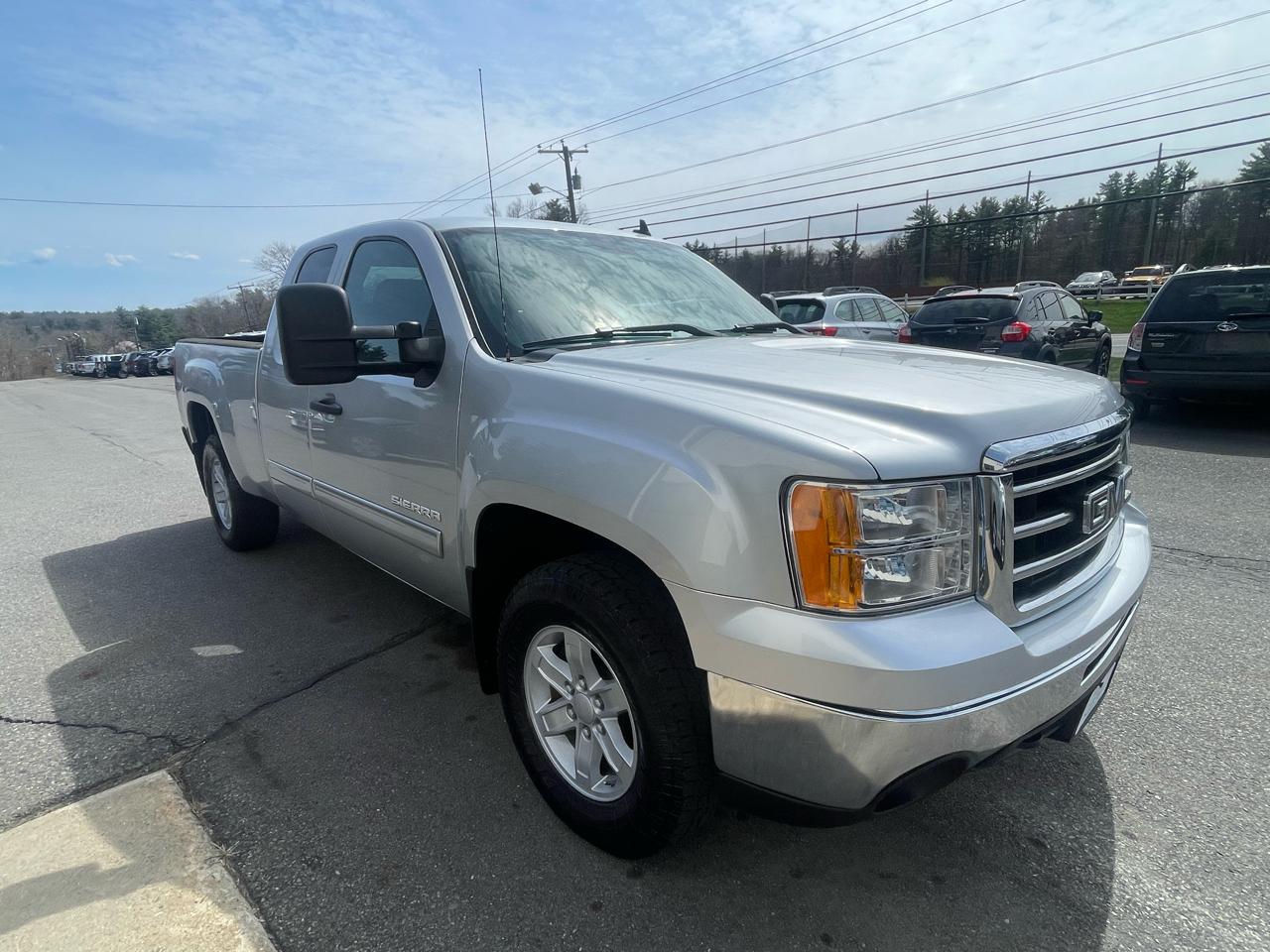 GMC Sierra 1500 4WD Ext Cab 143.5" SLE 2012
