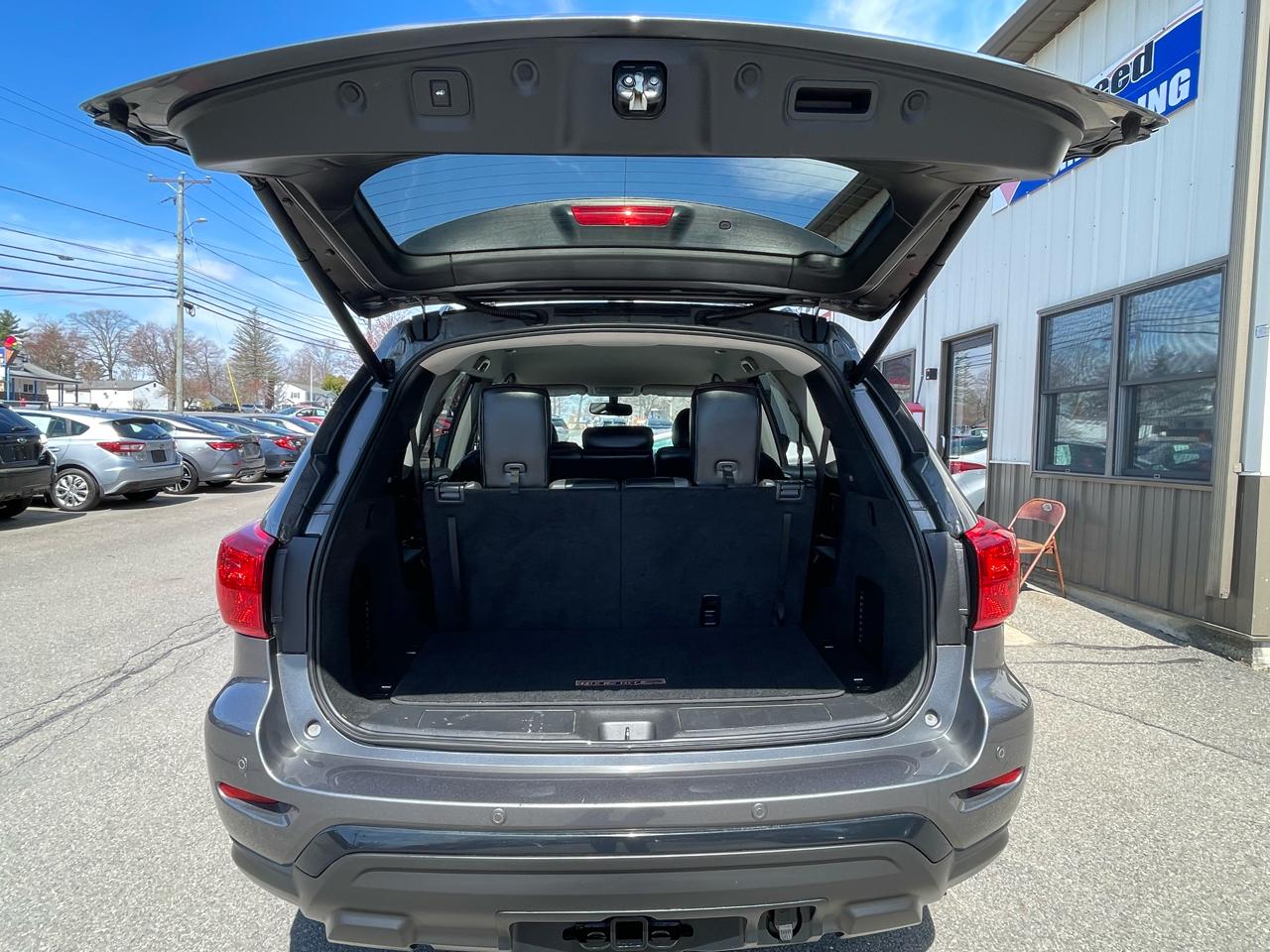 Nissan Pathfinder Rock Creek 4D SUV 4WD 2019