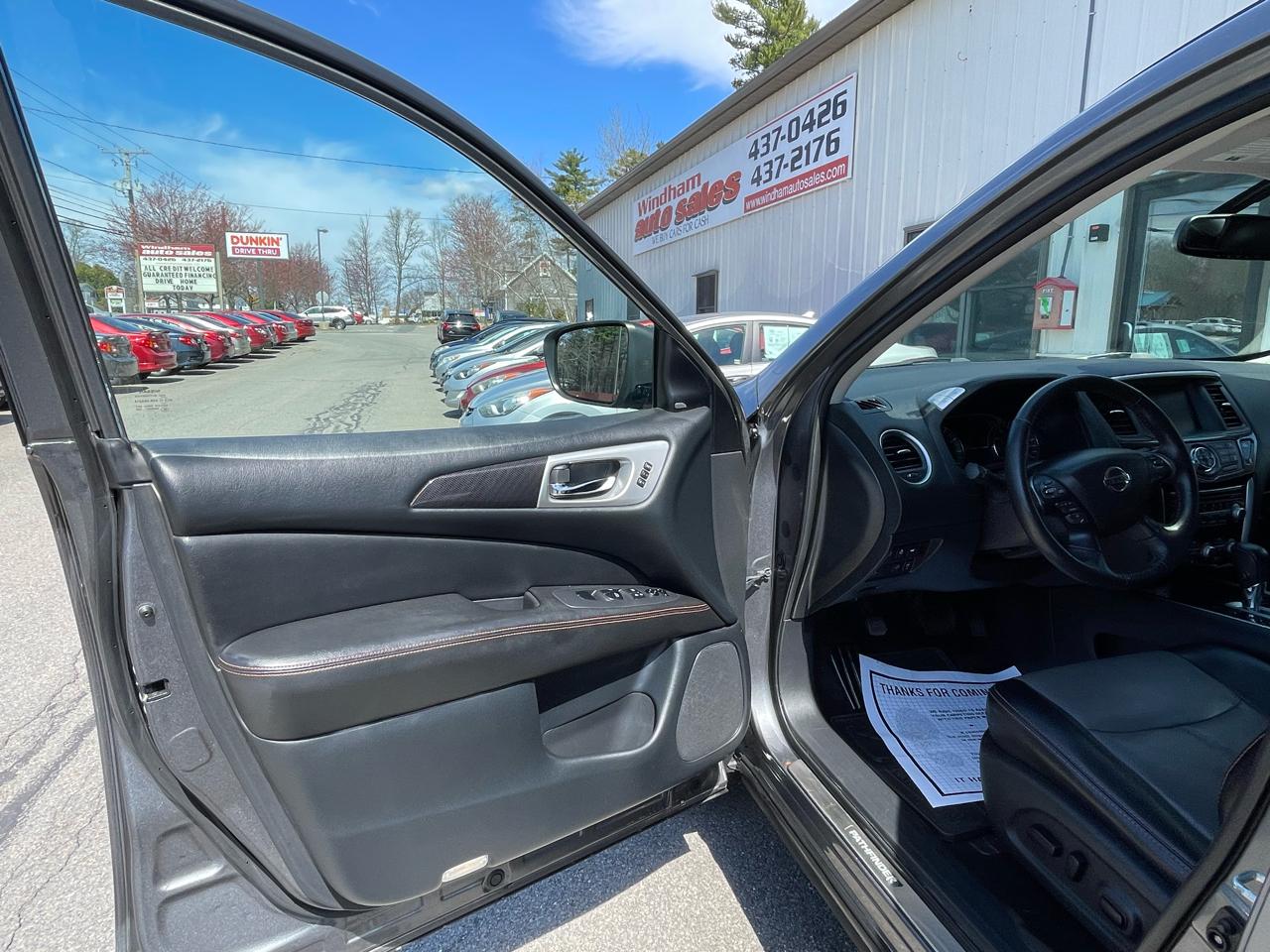 Nissan Pathfinder Rock Creek 4D SUV 4WD 2019