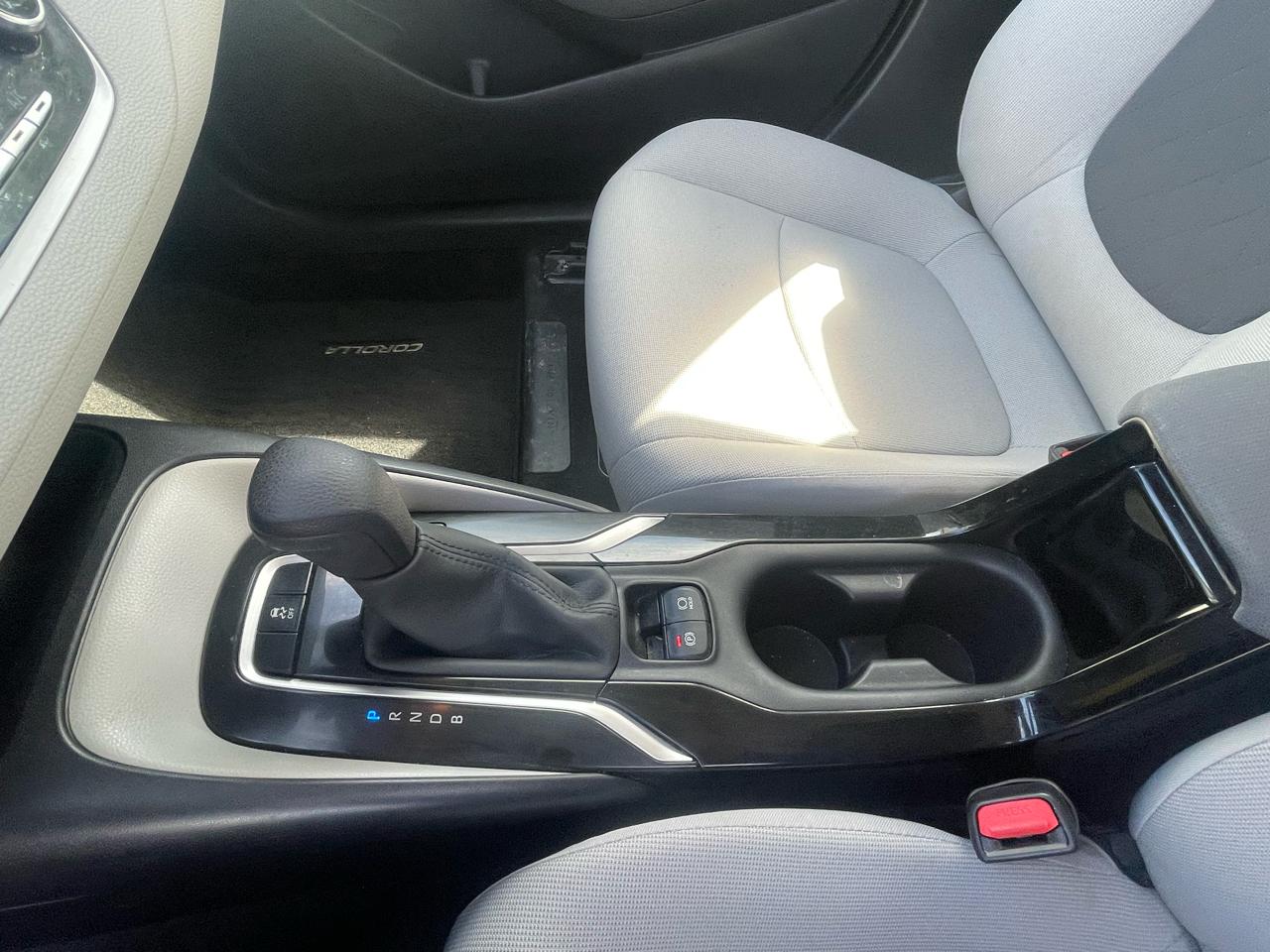 Toyota Corolla LE CVT (Natl) 2020