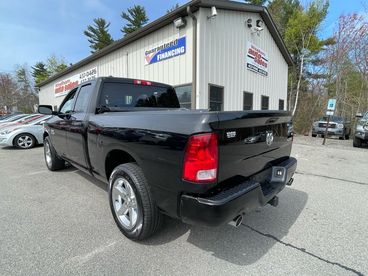 RAM 1500 4WD Quad Cab 140.5" Express 2014