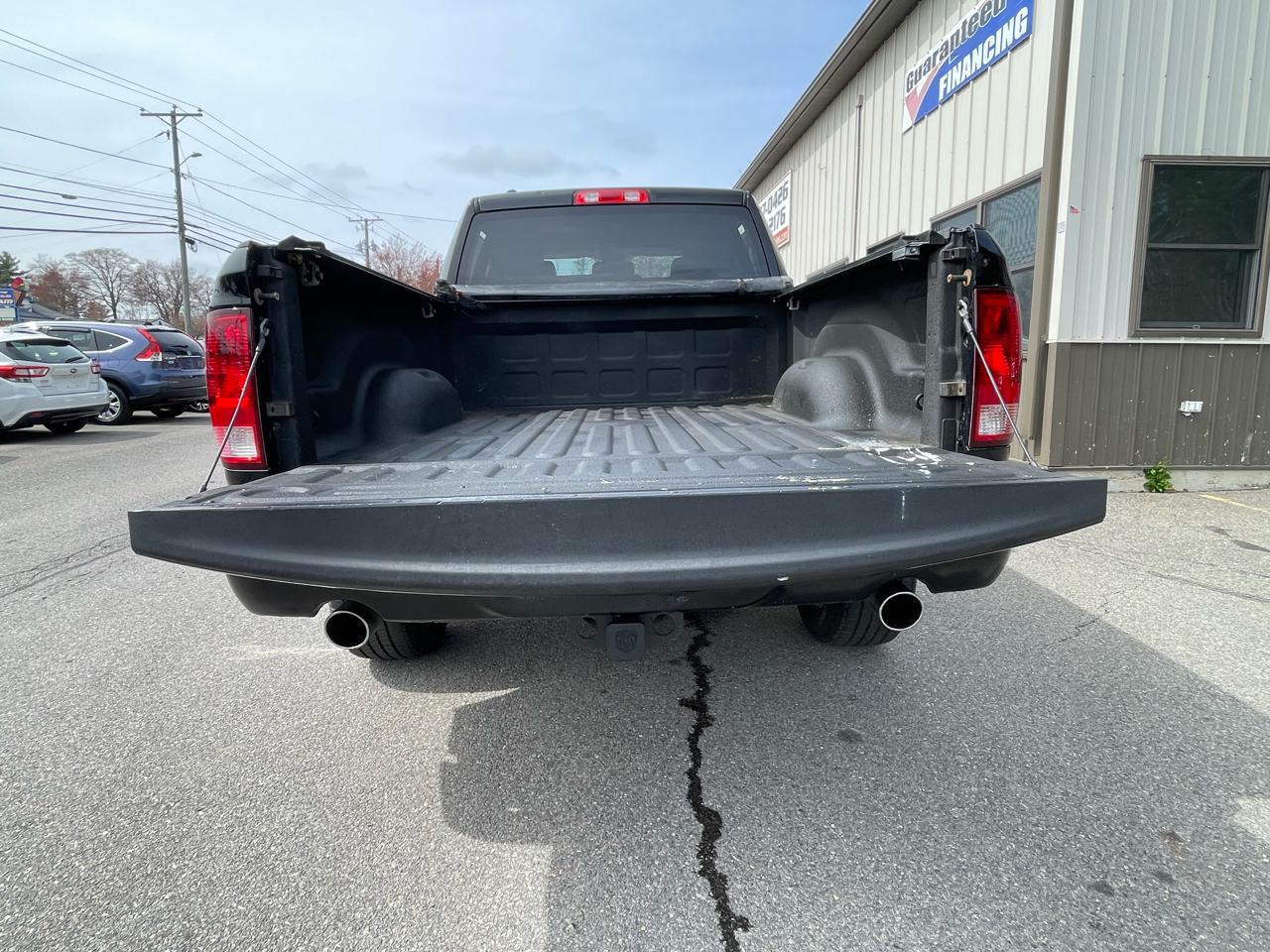 RAM 1500 4WD Quad Cab 140.5" Express 2014