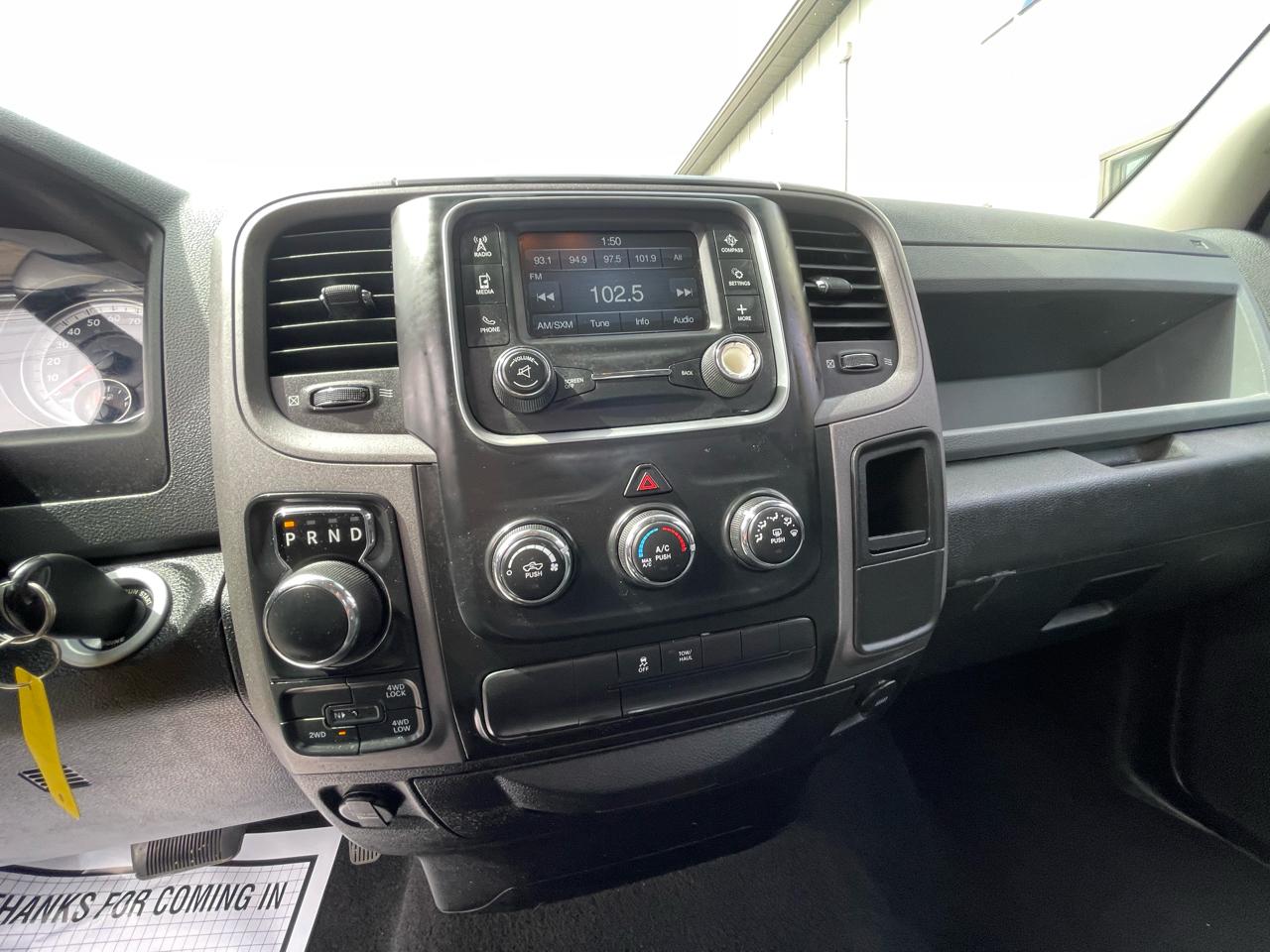 RAM 1500 4WD Quad Cab 140.5" Express 2014