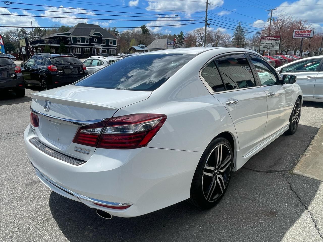 Honda Accord Sedan Sport SE CVT 2017
