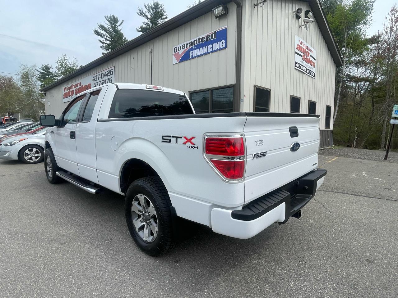 Ford F-150 4WD SuperCab 145" XL 2013