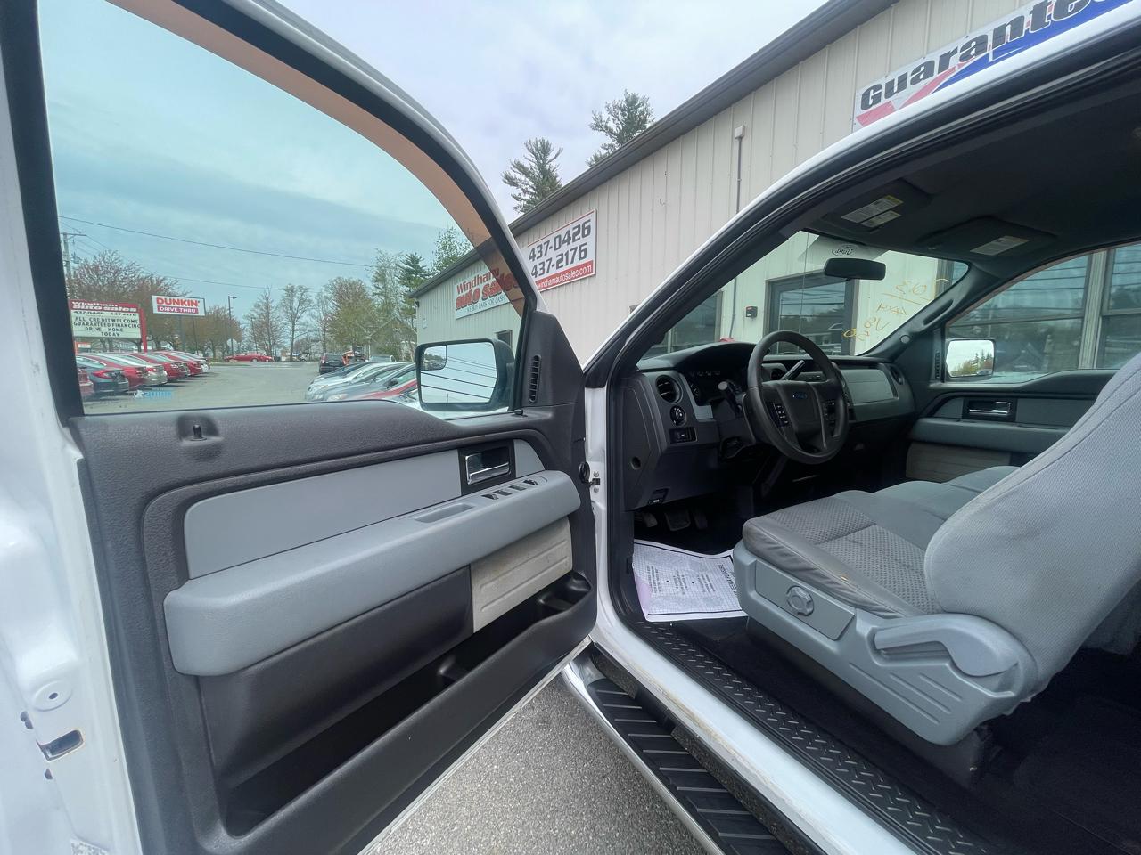 Ford F-150 4WD SuperCab 145" XL 2013