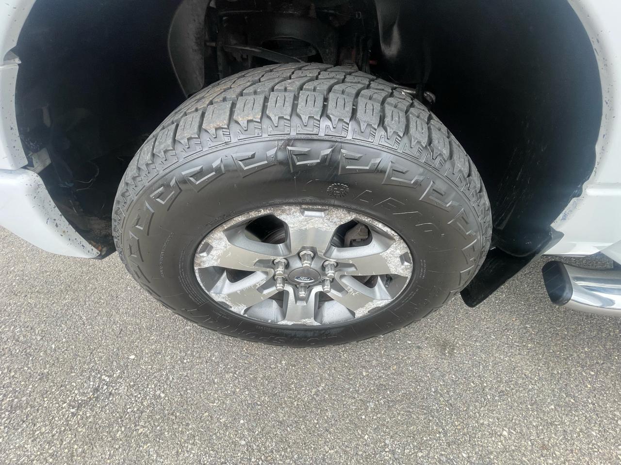 Ford F-150 4WD SuperCab 145" XL 2013