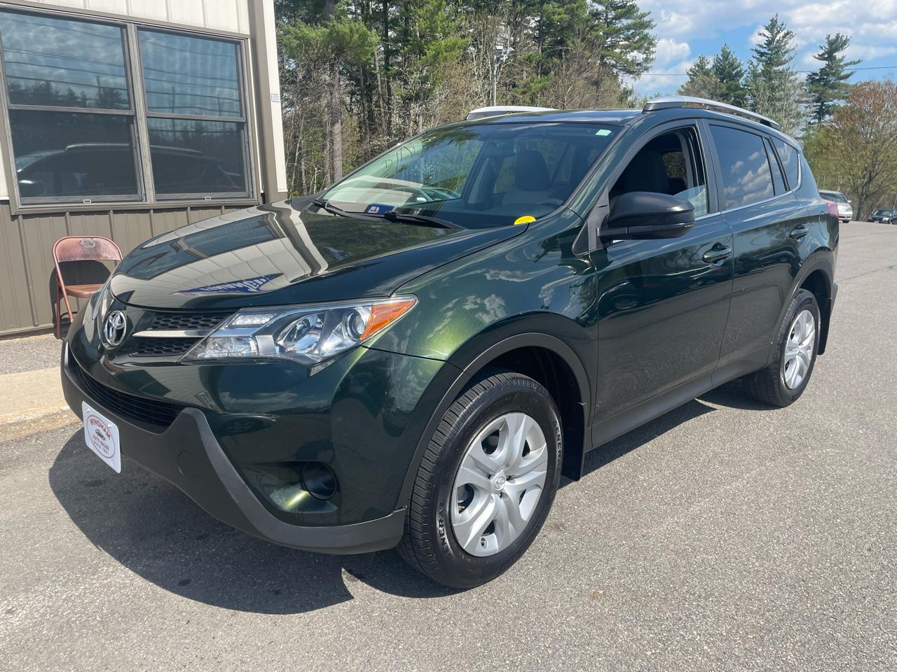 Toyota RAV4 AWD 4dr LE (Natl) 2013