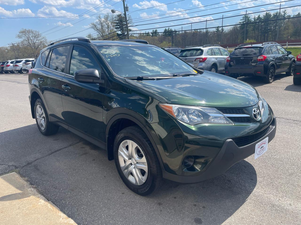 Toyota RAV4 AWD 4dr LE (Natl) 2013