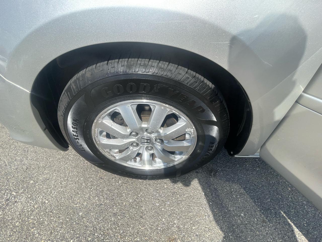 Honda Odyssey 5dr EX 2008