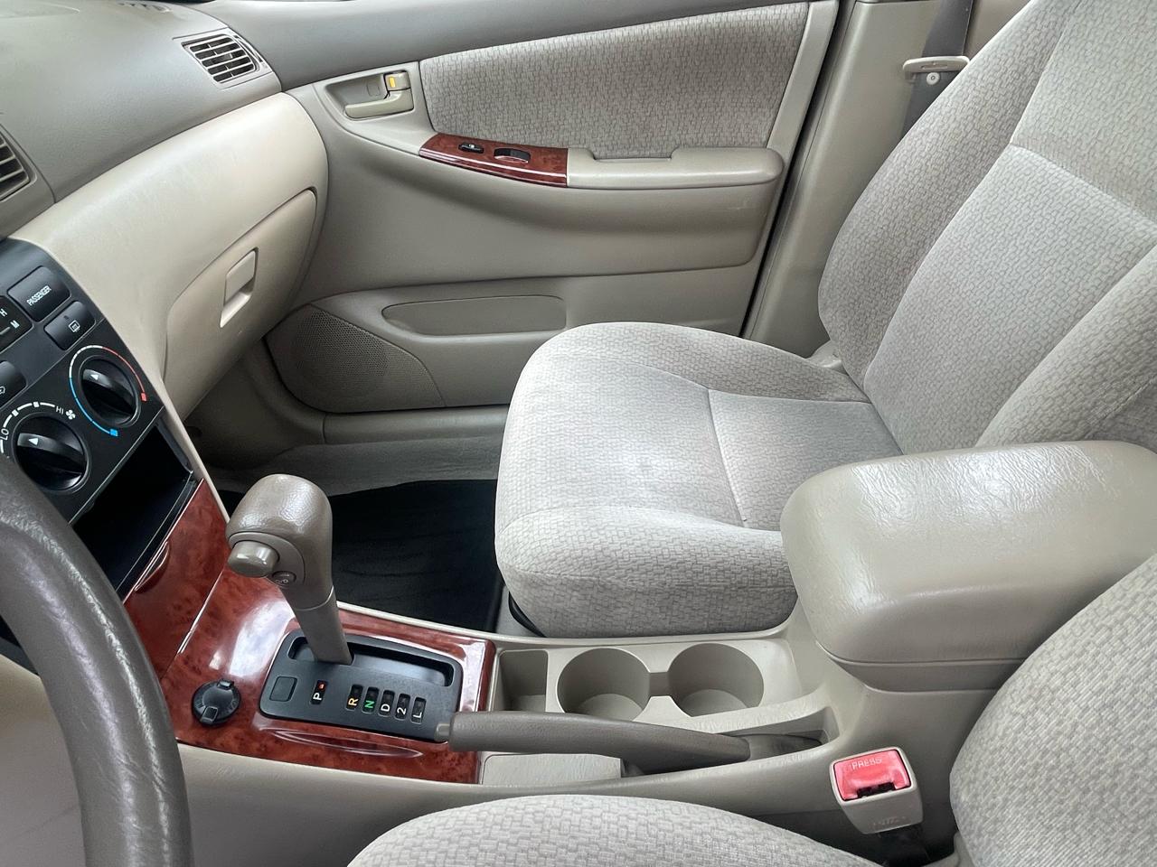 Toyota Corolla 4dr Sdn CE Auto (Natl) 2003