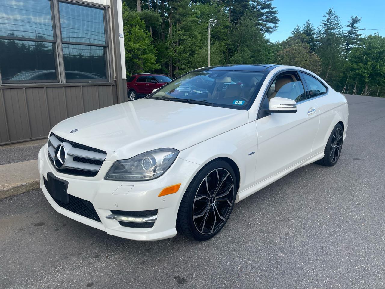 Mercedes-Benz C-Class 2dr Cpe C 350 4MATIC 2012