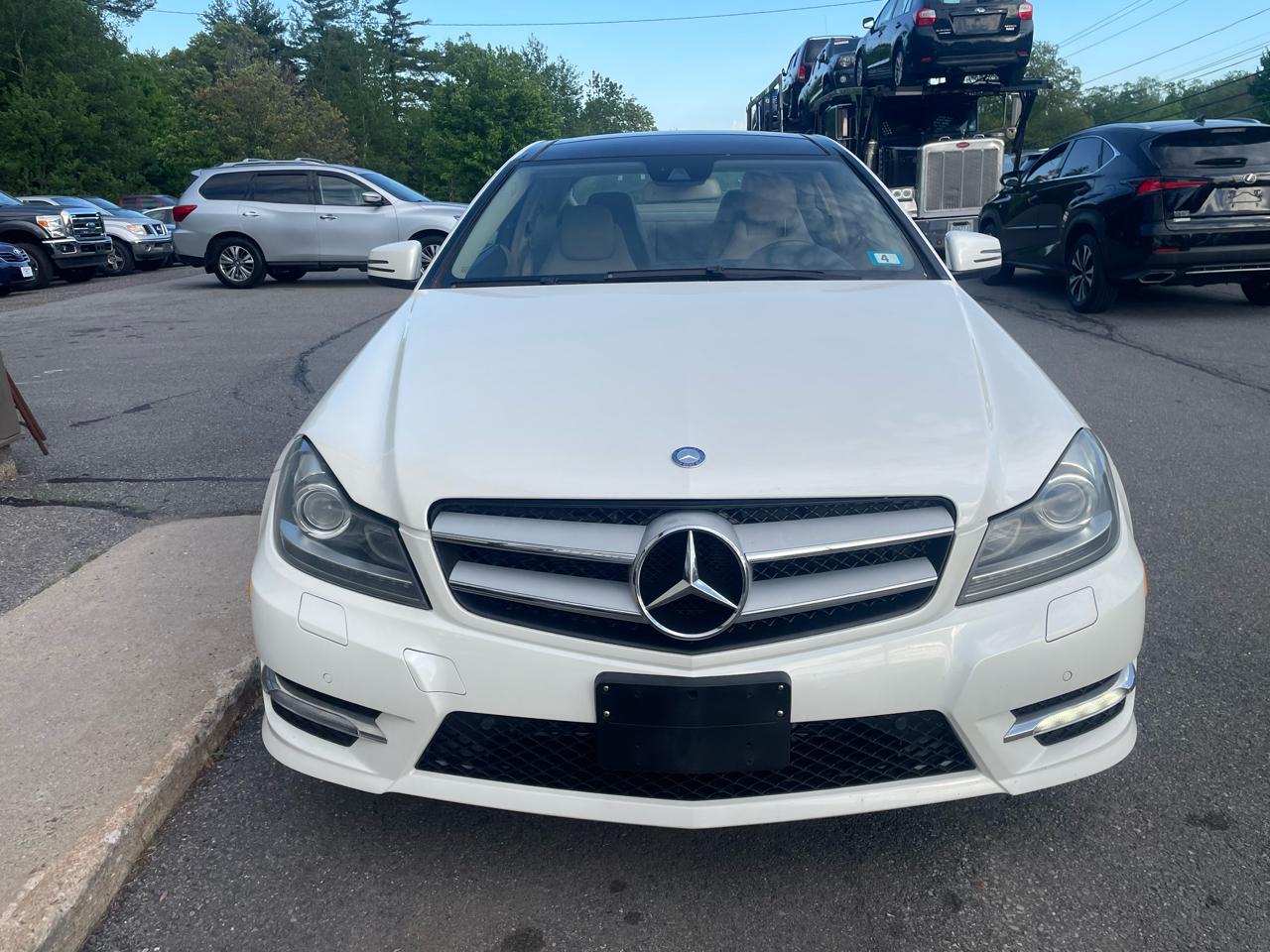 Mercedes-Benz C-Class 2dr Cpe C 350 4MATIC 2012