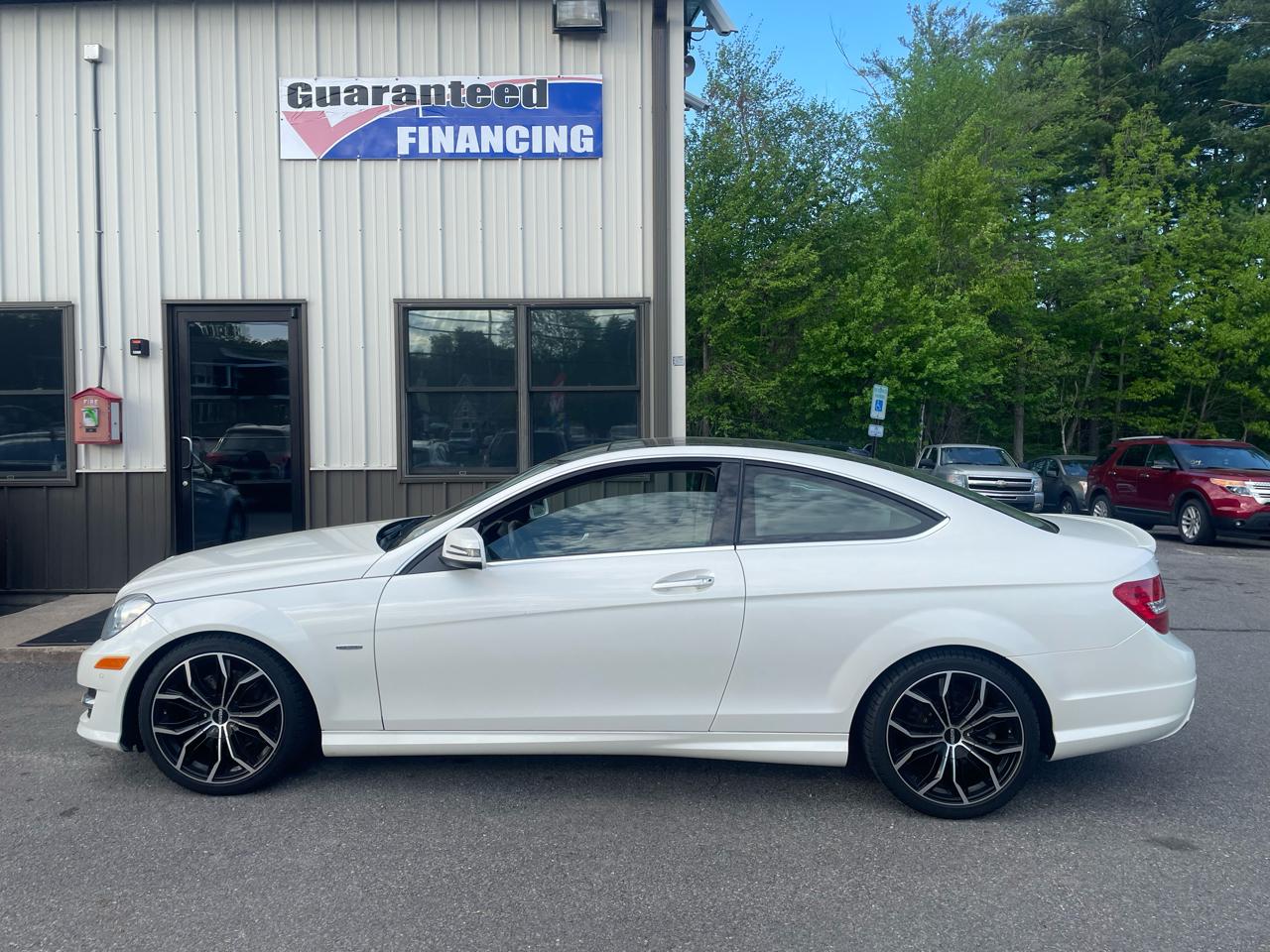 Mercedes-Benz C-Class 2dr Cpe C 350 4MATIC 2012
