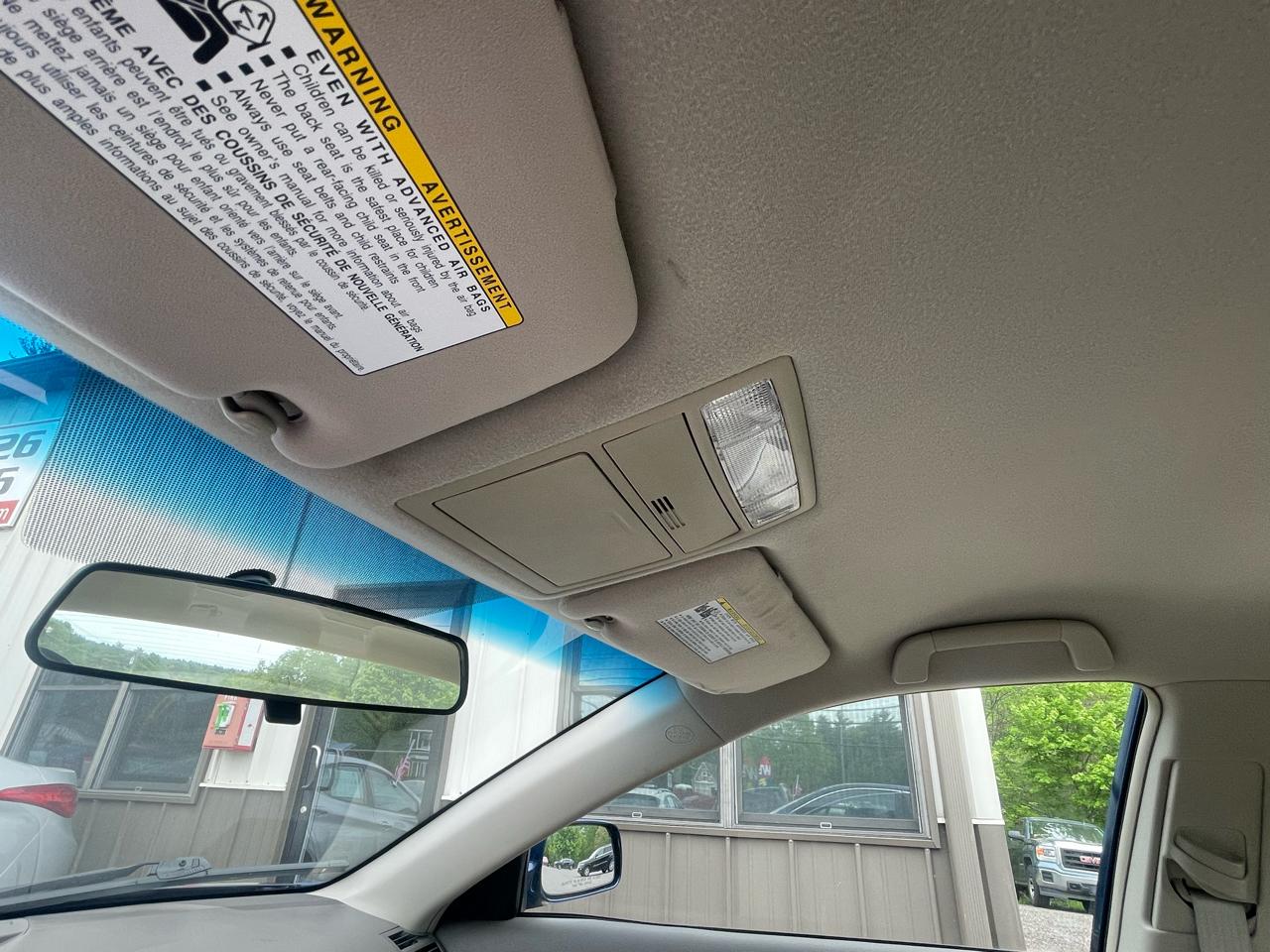 Toyota Camry Base 6-Spd MT 2011