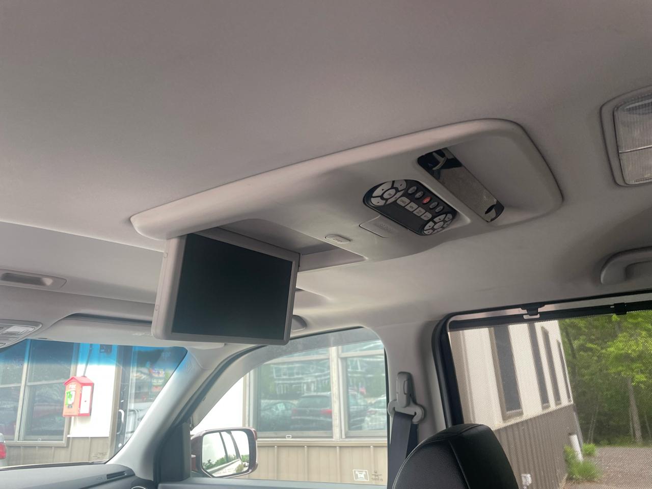Honda Pilot 4WD 4dr Touring w/RES & Navi 2012