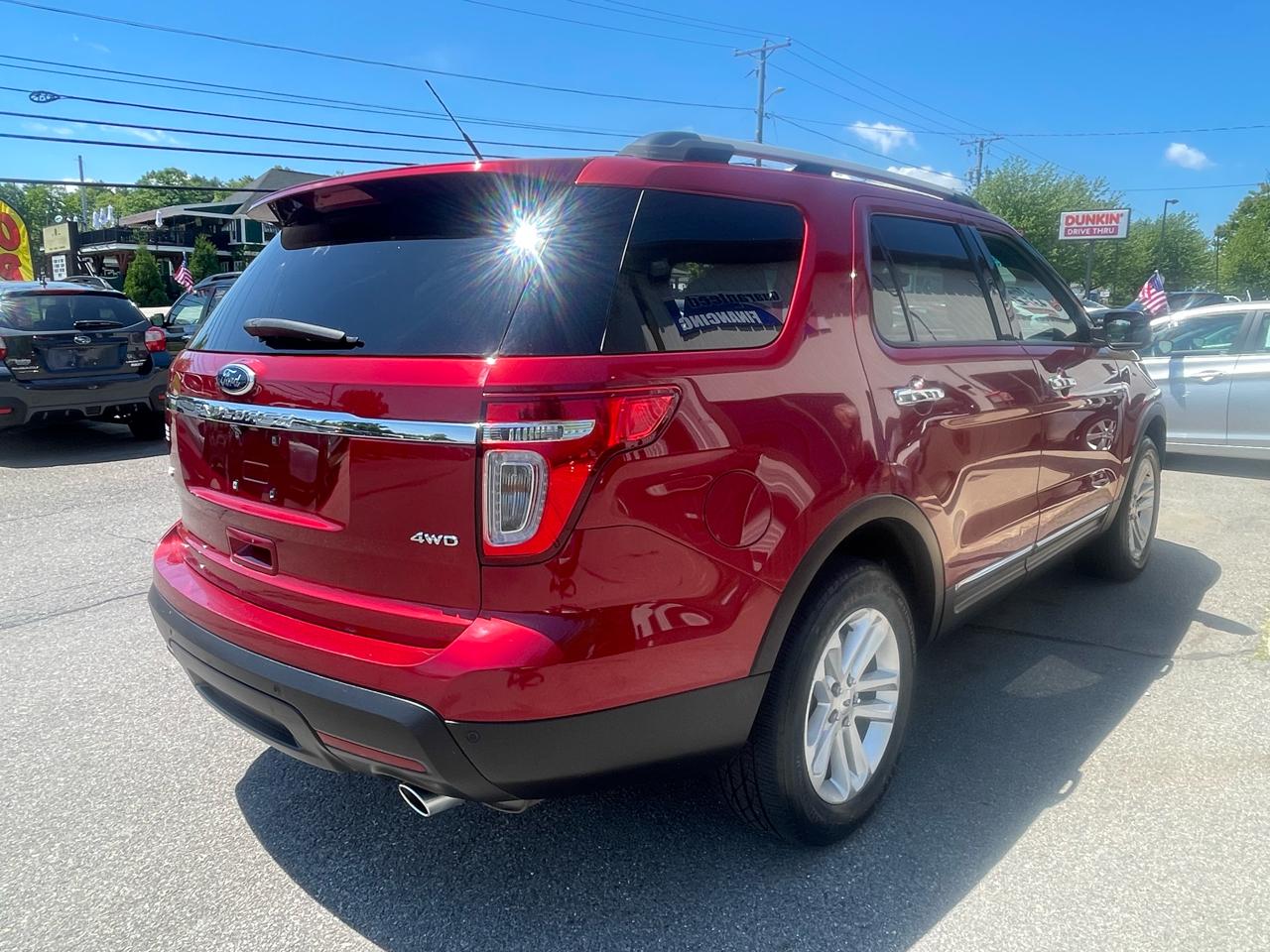 Ford Explorer 4WD 4dr XLT 2013