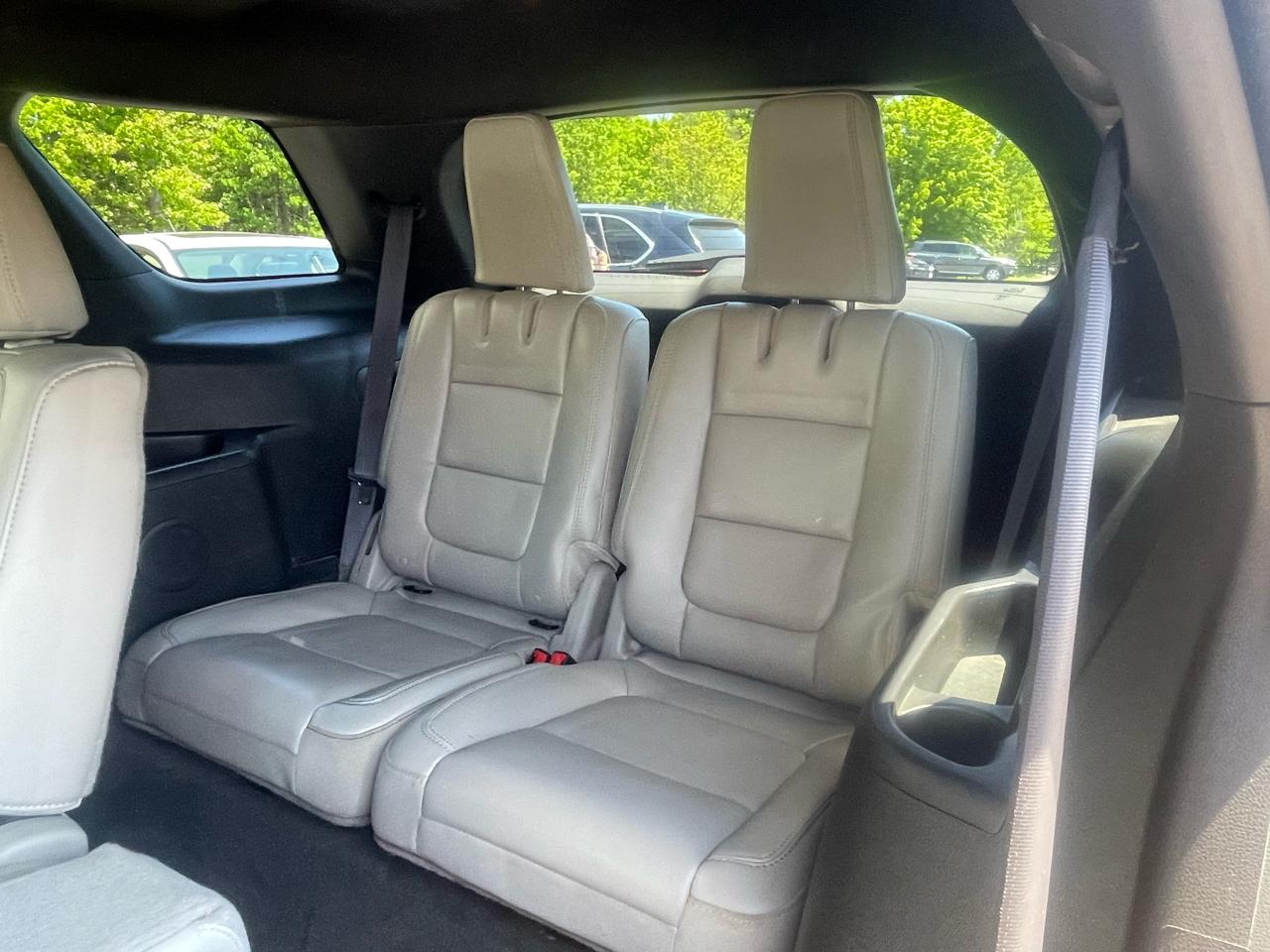 Ford Explorer 4WD 4dr XLT 2013