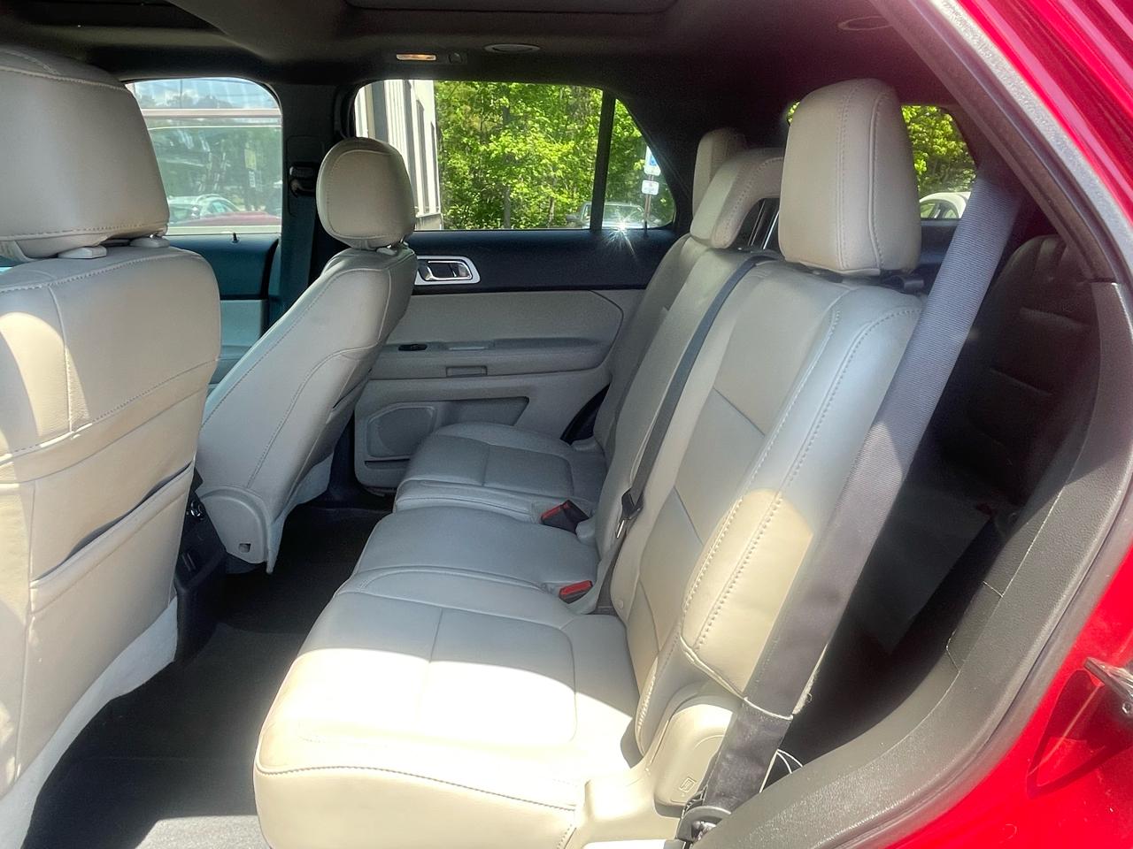 Ford Explorer 4WD 4dr XLT 2013