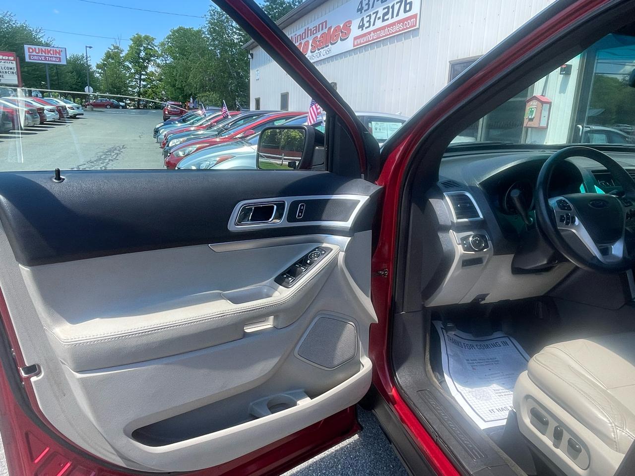 Ford Explorer 4WD 4dr XLT 2013