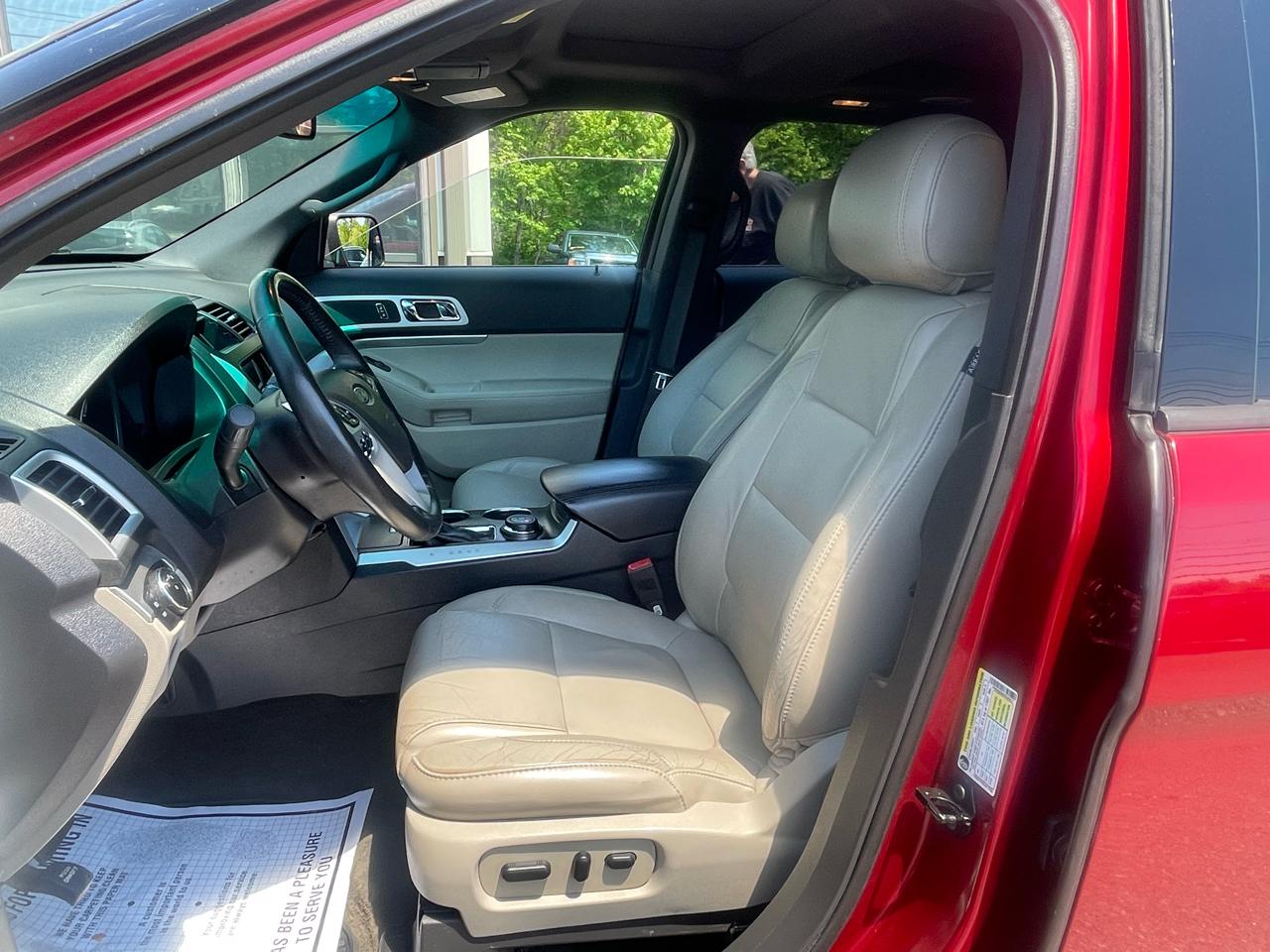 Ford Explorer 4WD 4dr XLT 2013