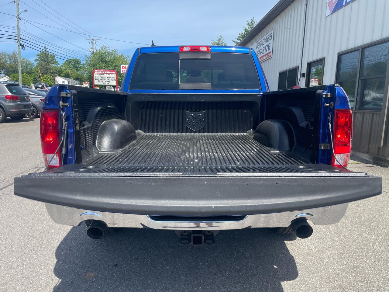 RAM 1500 4WD Crew Cab 140.5" Big Horn 2016