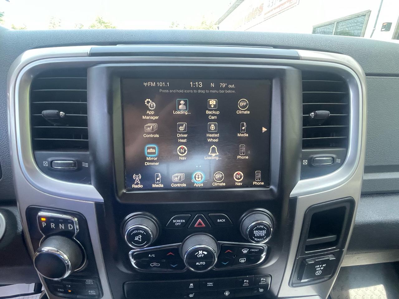 RAM 1500 4WD Crew Cab 140.5" Big Horn 2016