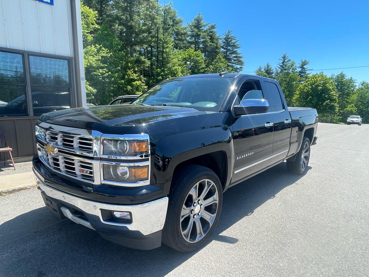 Chevrolet Silverado 1500 4WD Double Cab 143.5" LTZ w/2LZ 2015