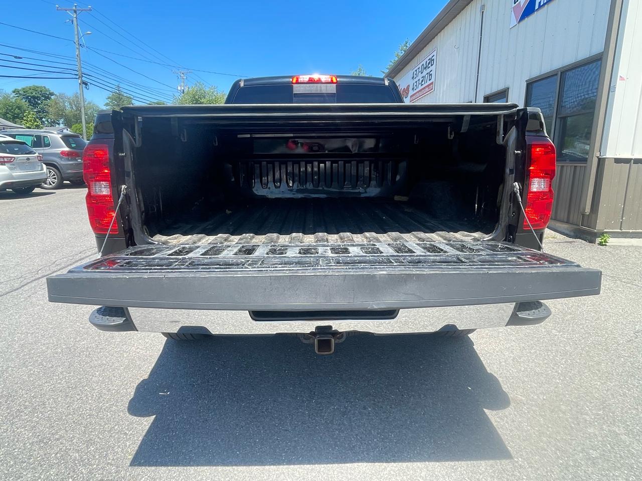 Chevrolet Silverado 1500 4WD Double Cab 143.5" LTZ w/2LZ 2015