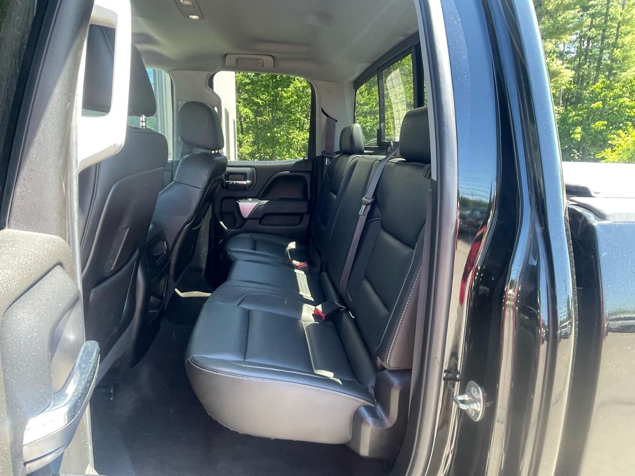 Chevrolet Silverado 1500 4WD Double Cab 143.5" LTZ w/2LZ 2015