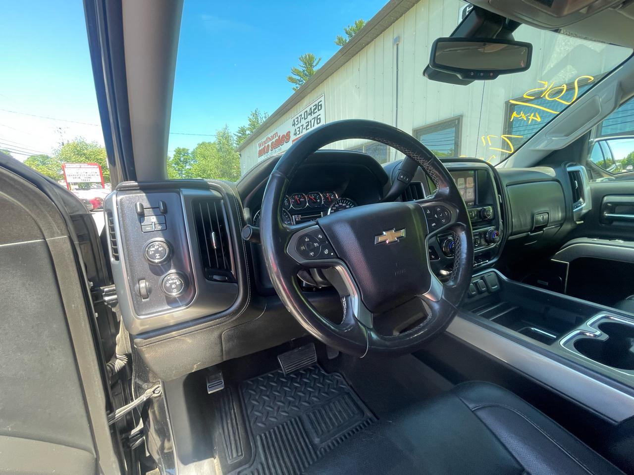 Chevrolet Silverado 1500 4WD Double Cab 143.5" LTZ w/2LZ 2015