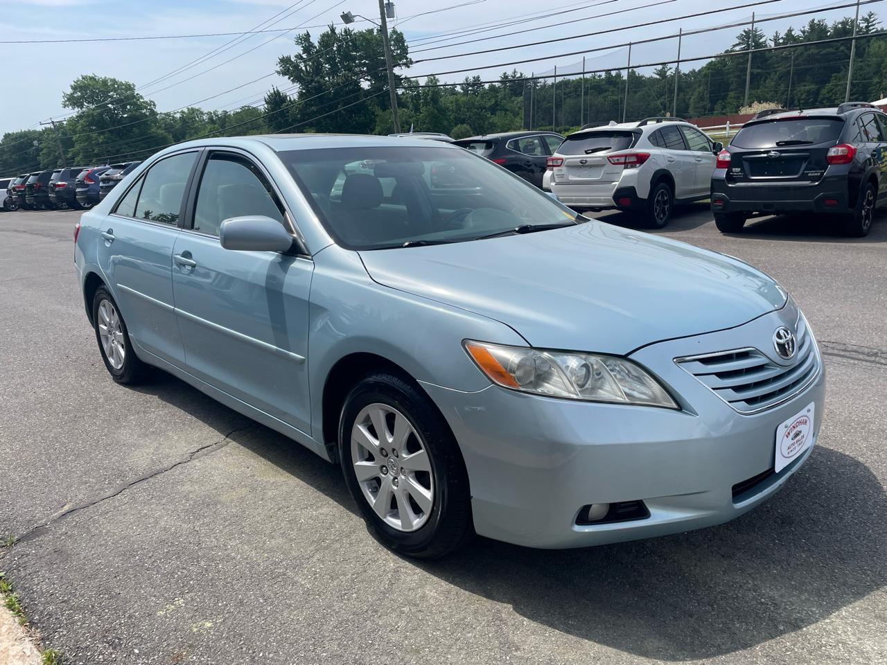 Toyota Camry 4dr Sdn I4 Auto XLE (Natl) 2009