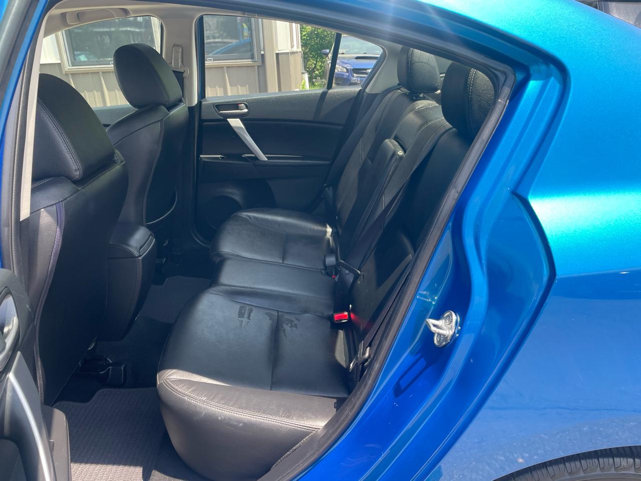 Mazda MAZDA3 4dr Sdn Auto i Grand Touring 2012