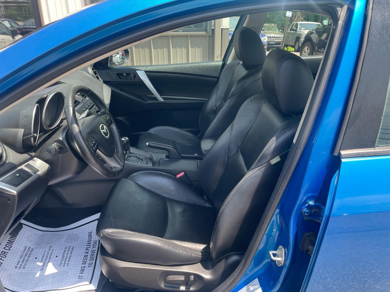 Mazda MAZDA3 4dr Sdn Auto i Grand Touring 2012