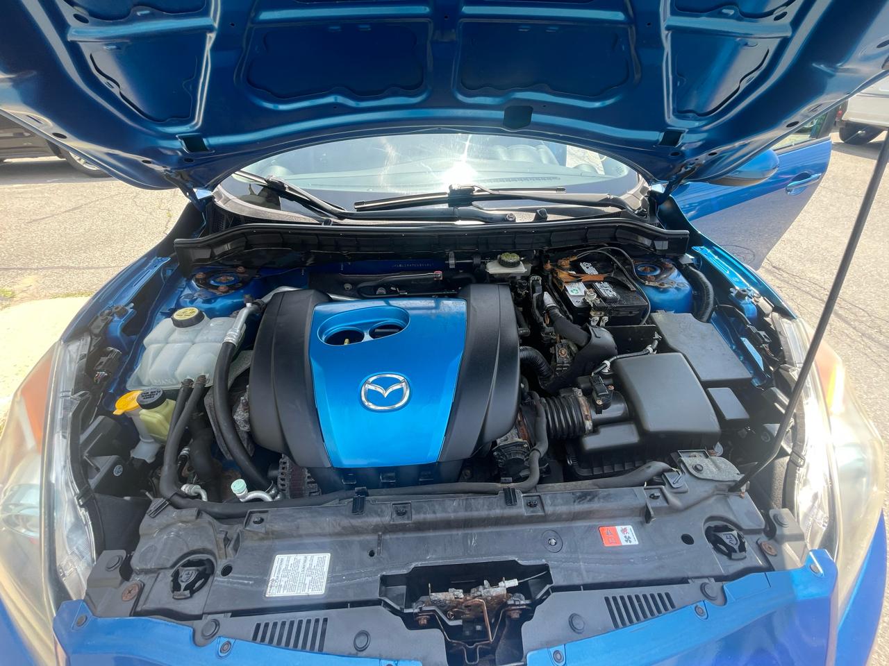Mazda MAZDA3 4dr Sdn Auto i Grand Touring 2012