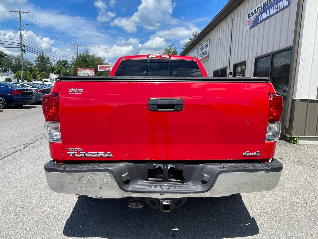 Toyota Tundra 4WD Truck Dbl 4.6L V8 6-Spd AT (Natl) 2010