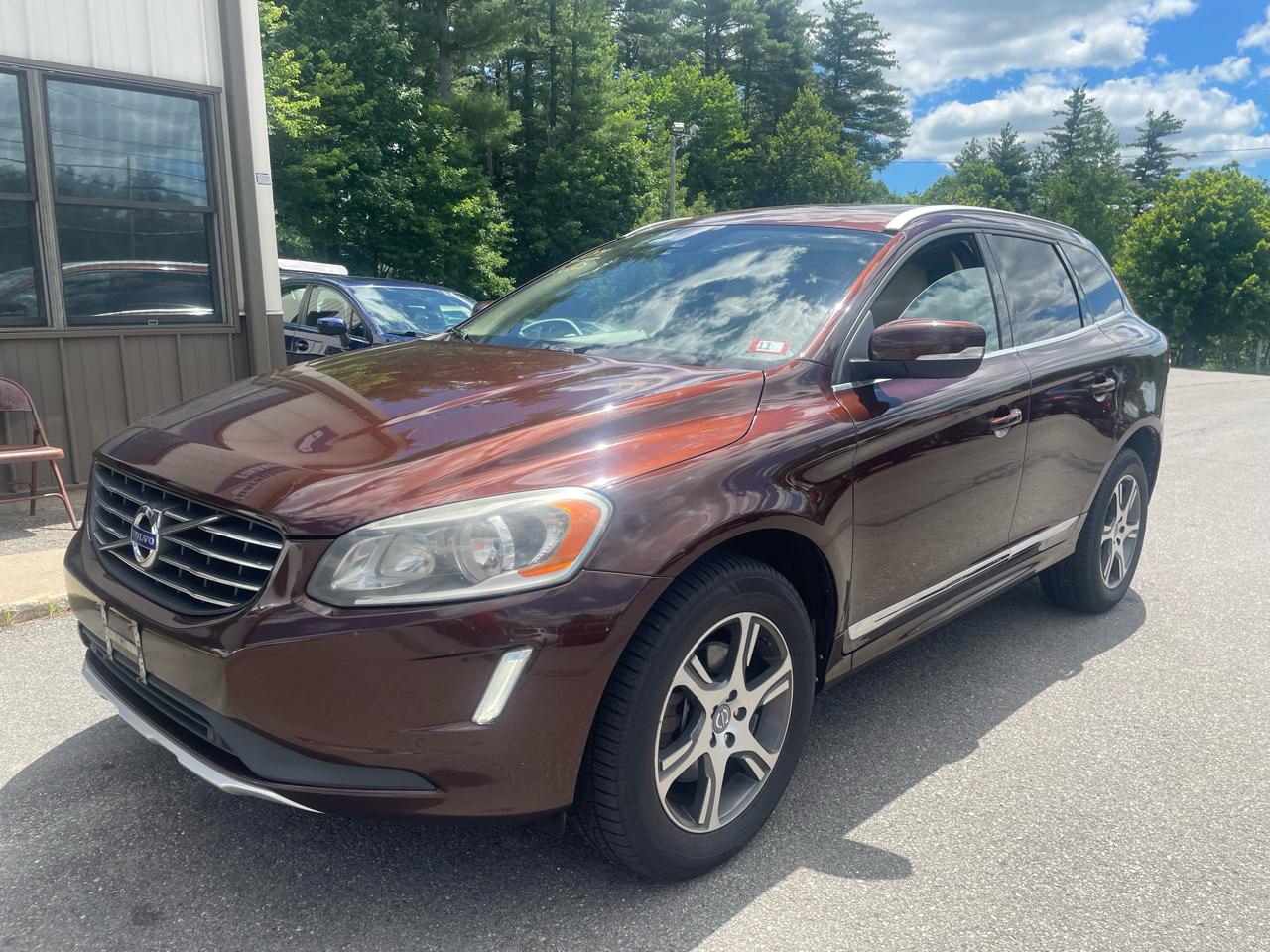 Volvo XC60 AWD 4dr 3.0L R-Design Premier Plus 2014