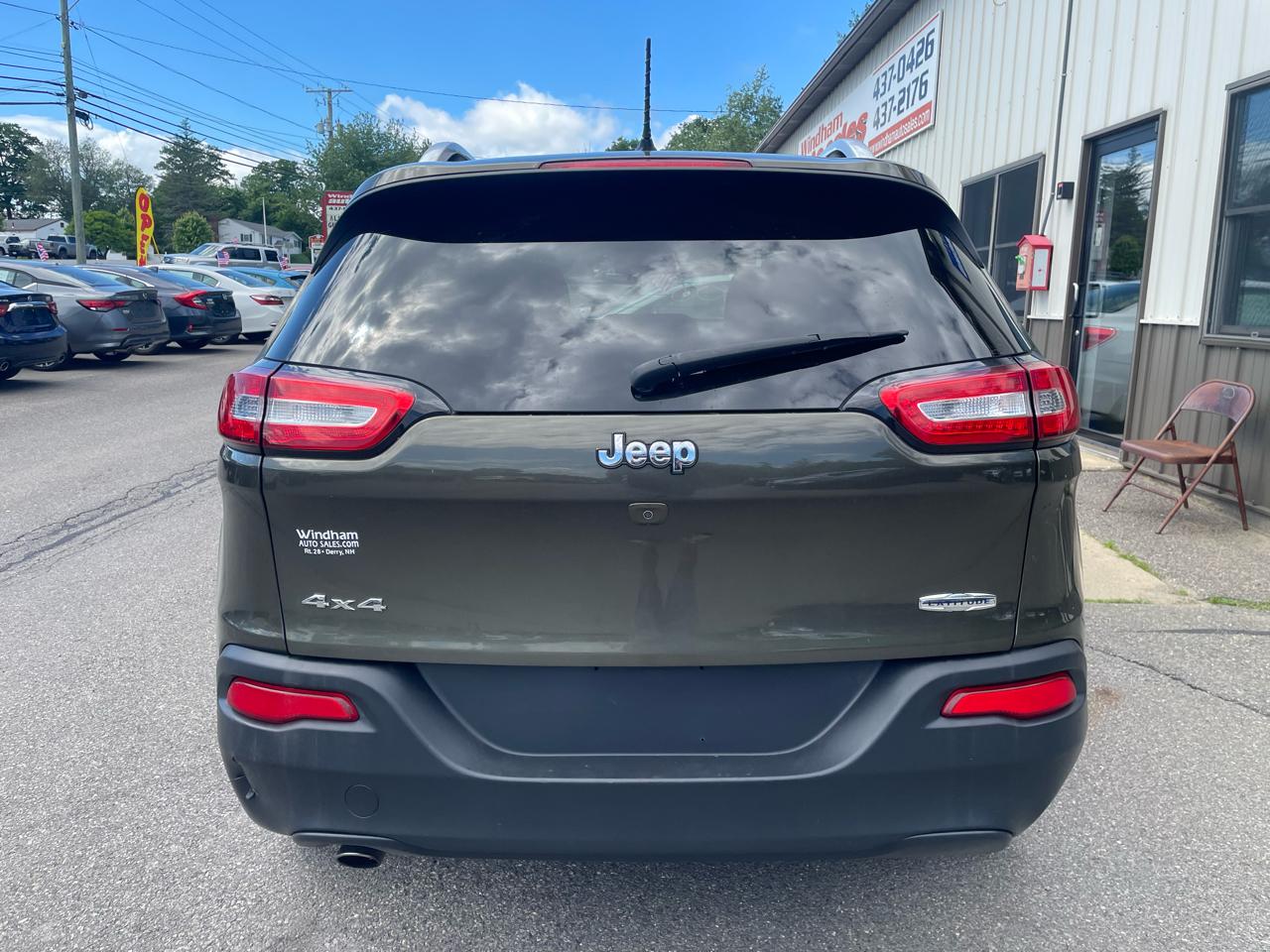 Jeep Cherokee 4WD 4dr Latitude 2015