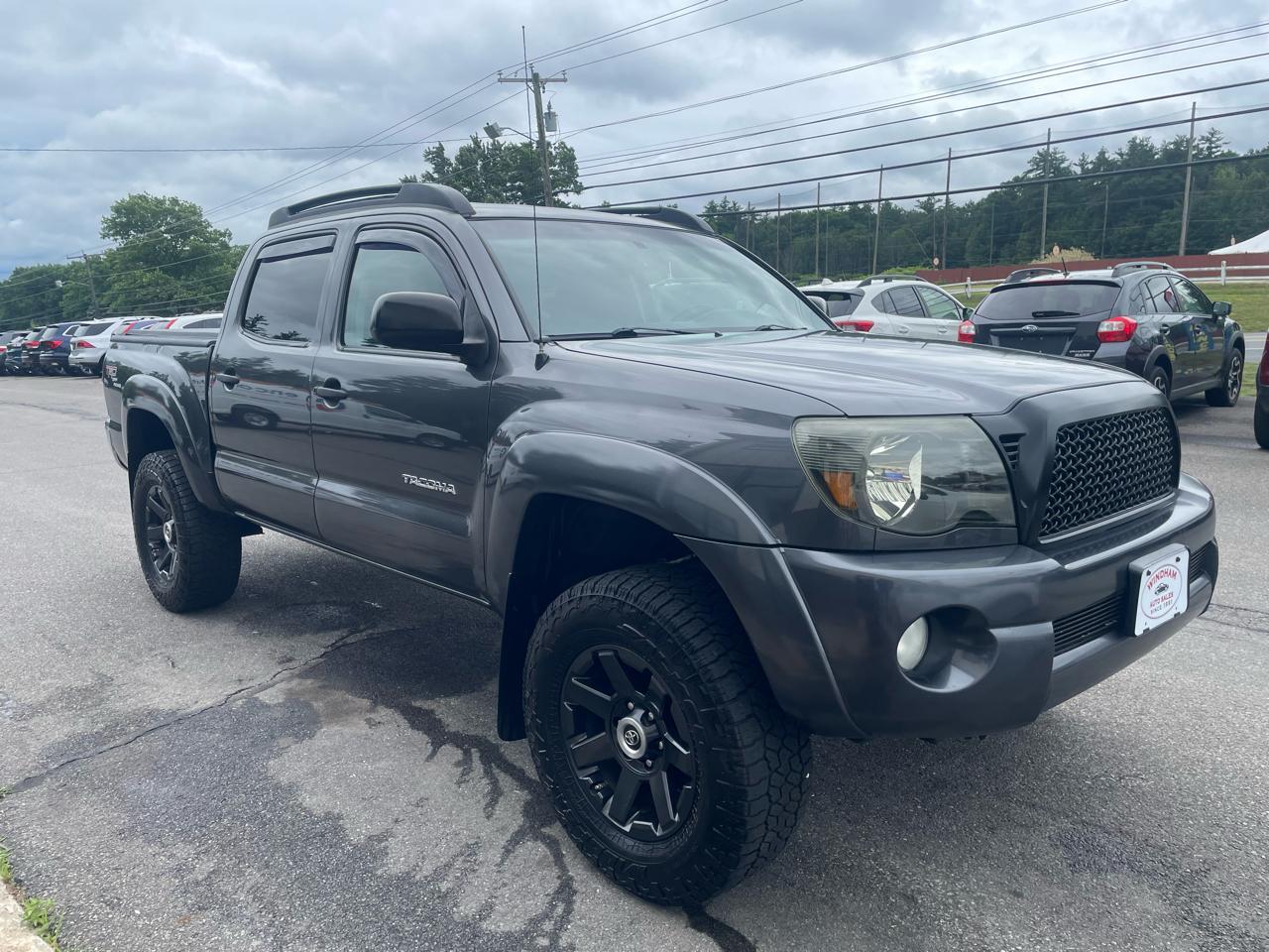 Toyota Tacoma 4WD Double Cab V6 AT (Natl) 2009