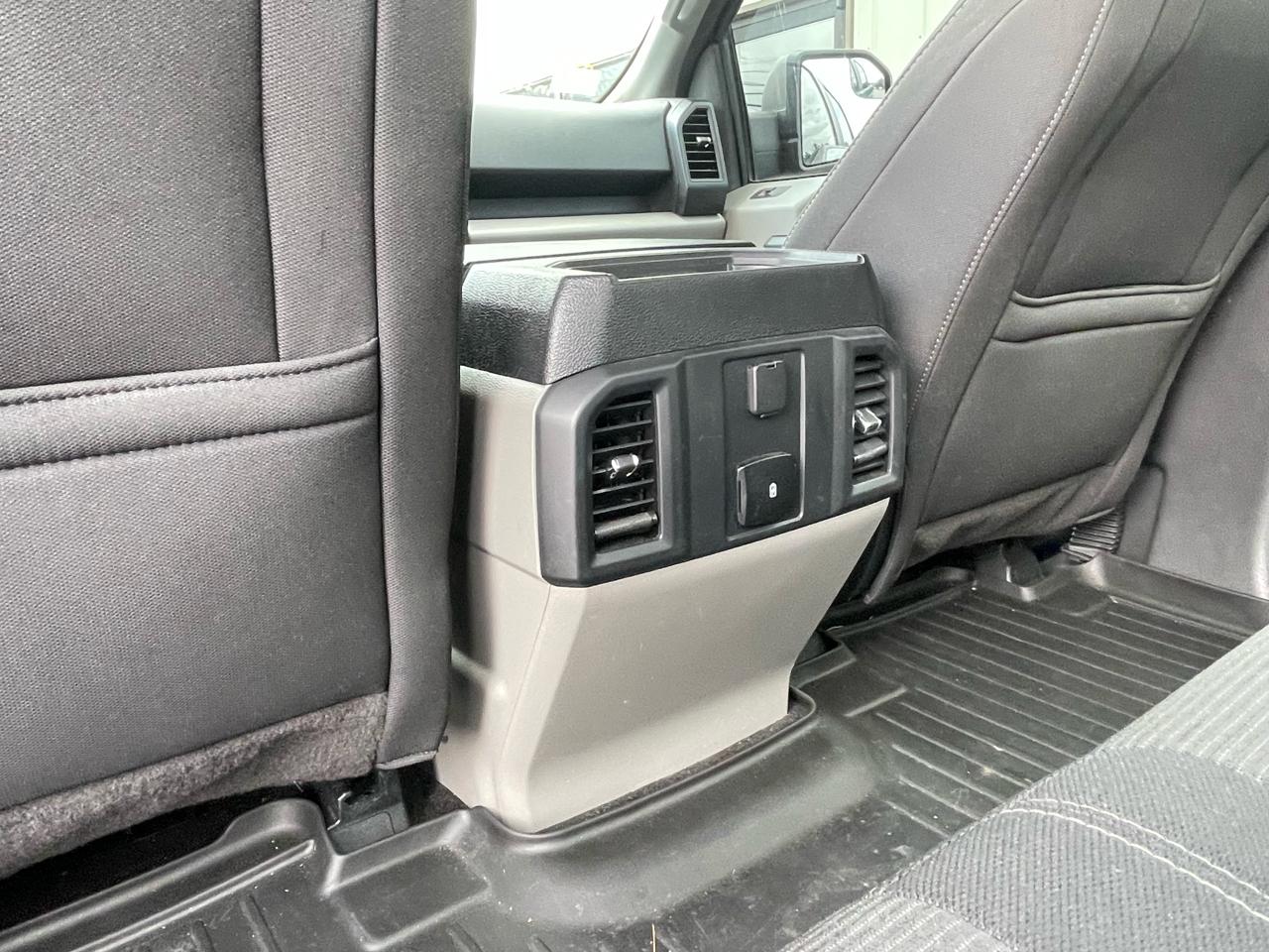 Ford F-150 STX SuperCrew 4WD 2018