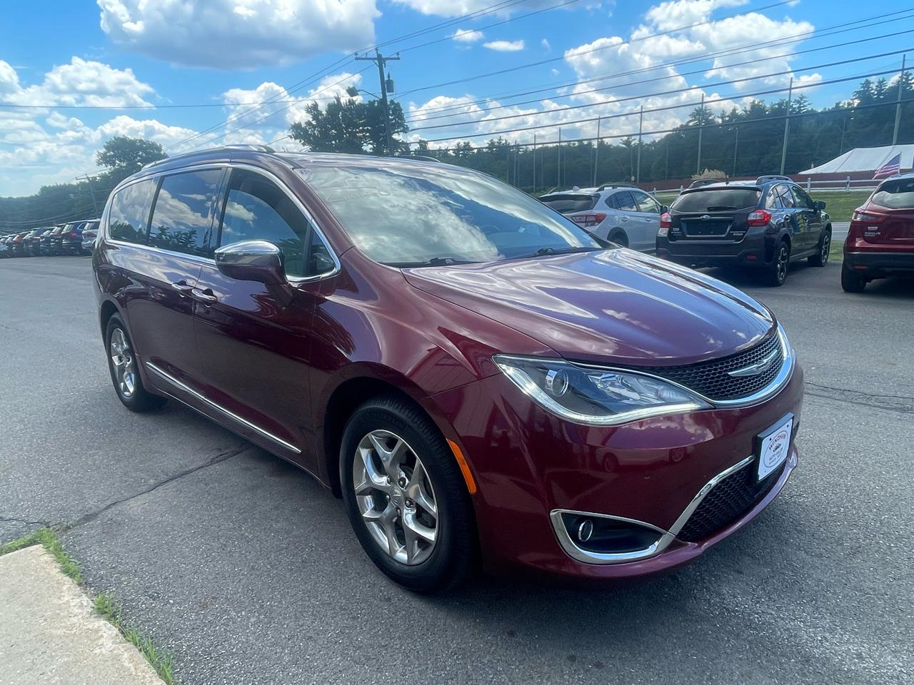 Chrysler Pacifica Limited FWD 2017