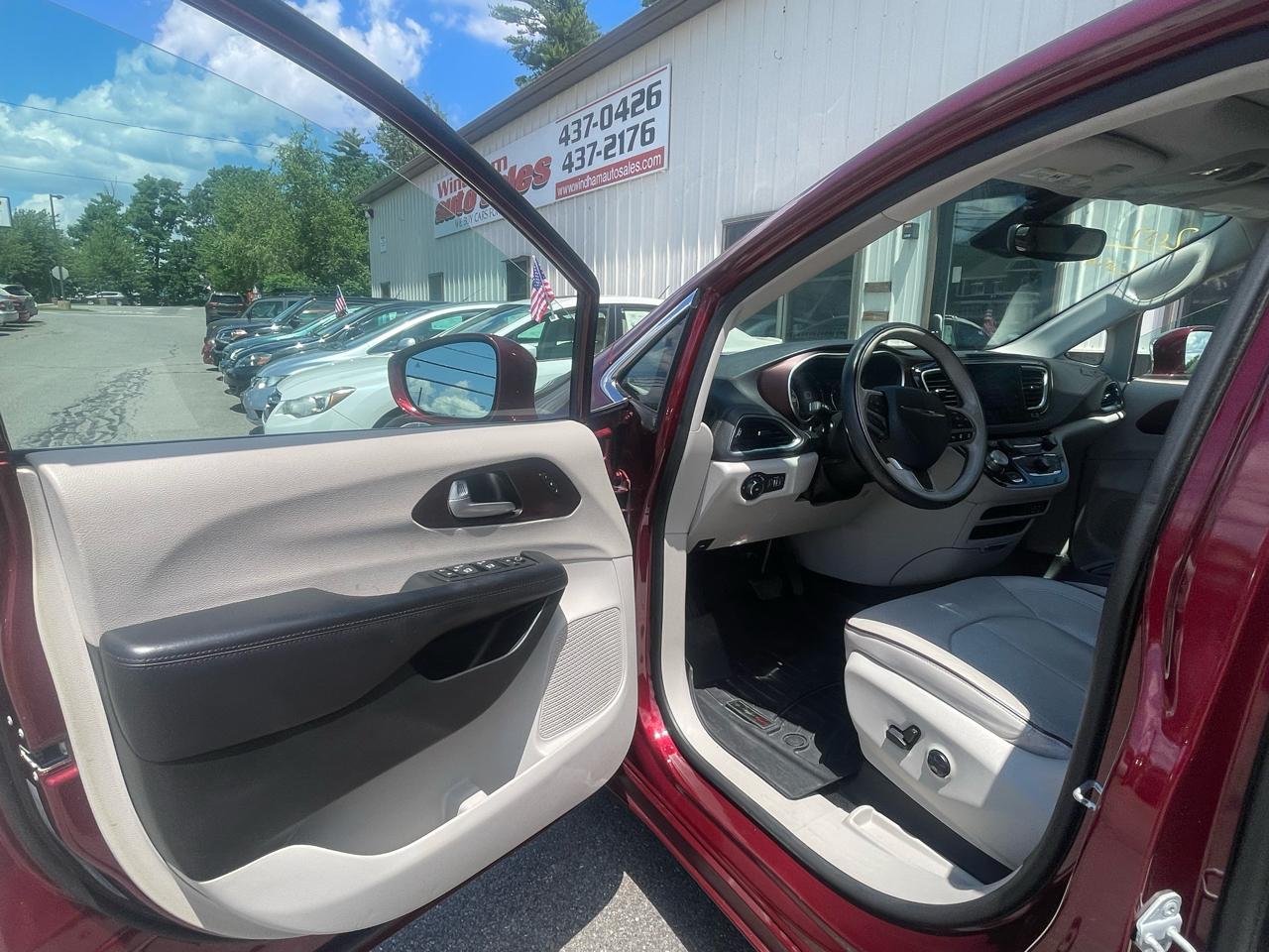Chrysler Pacifica Limited FWD 2017