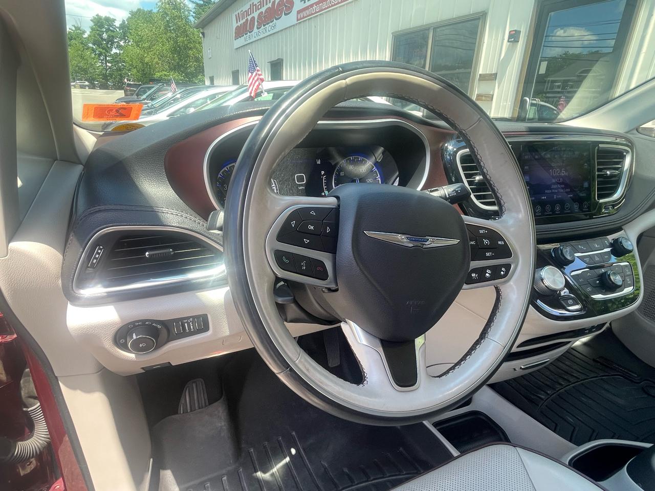 Chrysler Pacifica Limited FWD 2017