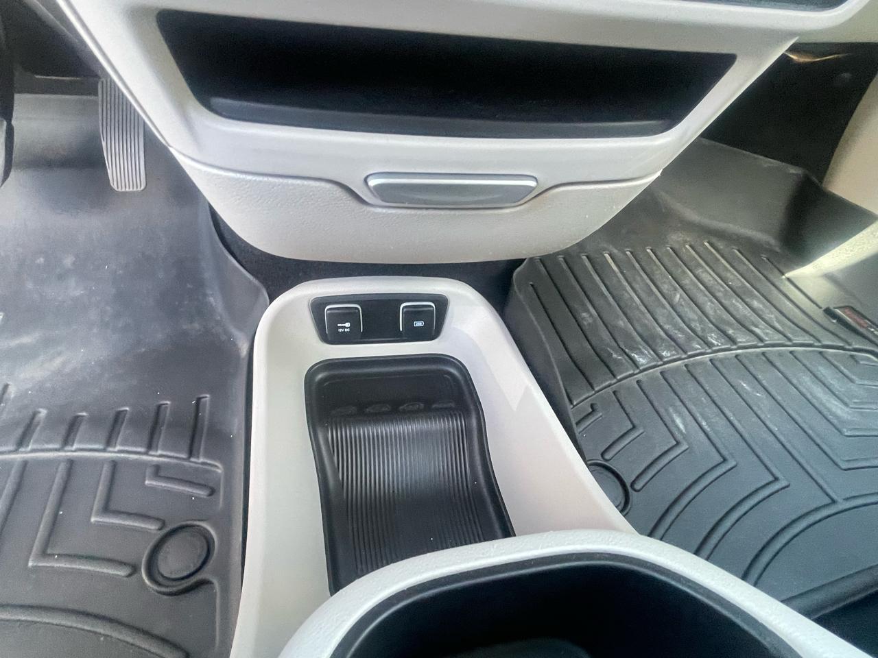Chrysler Pacifica Limited FWD 2017